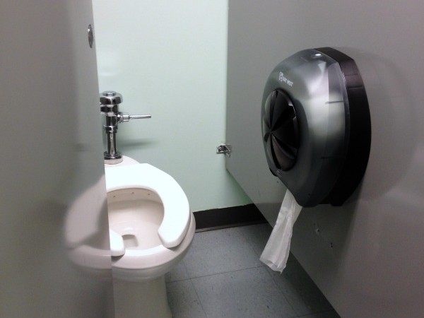 Bathroom Stall Etiquette #tpPlus